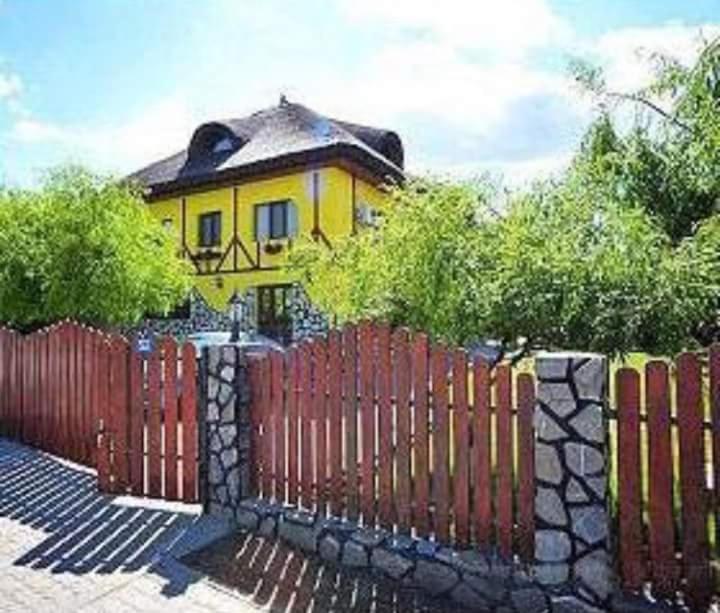 Constantin Si Elena Dunavatu de Jos Exterior photo